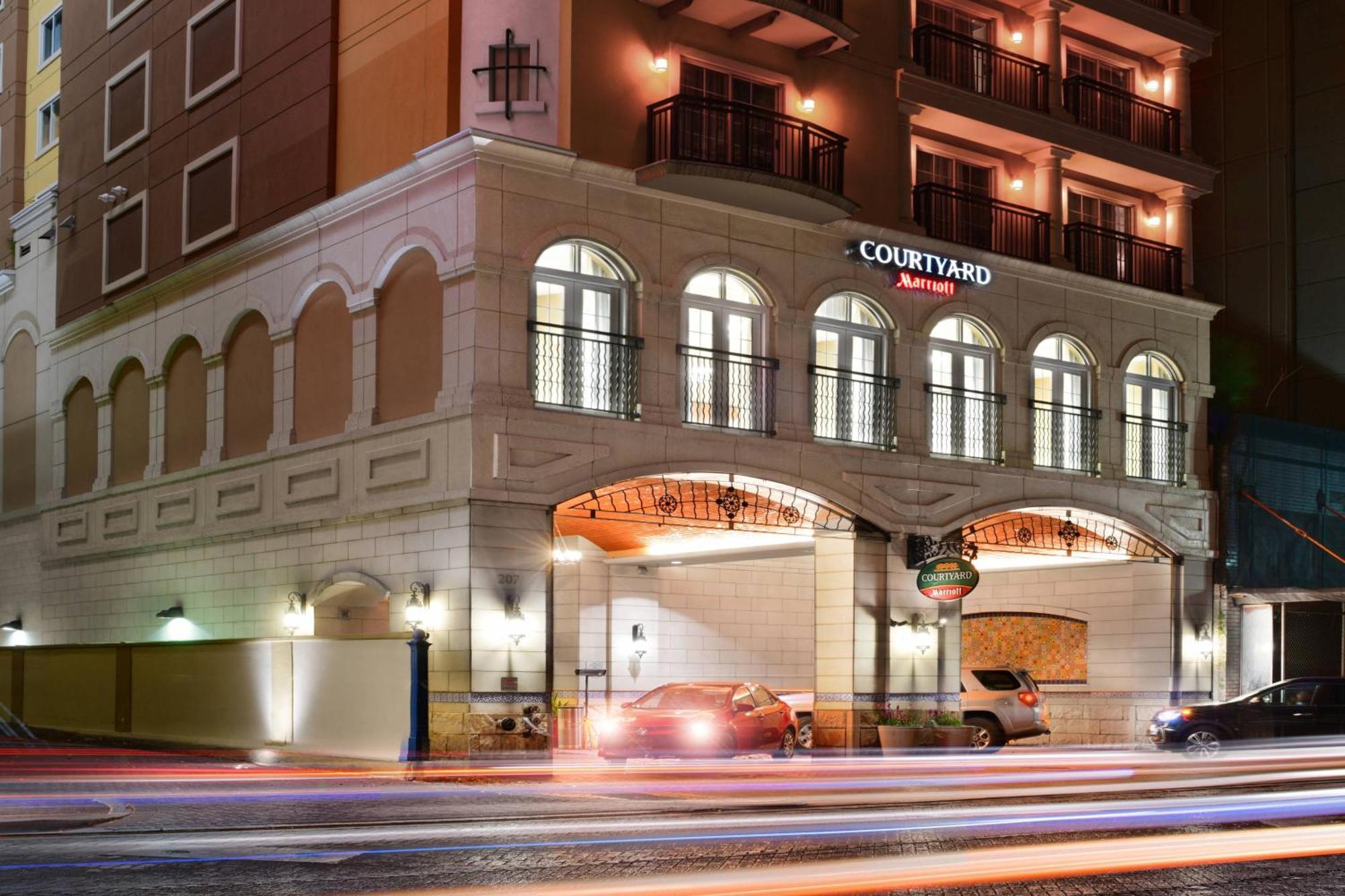 Courtyard By Marriott San Antonio Riverwalk Exterior foto