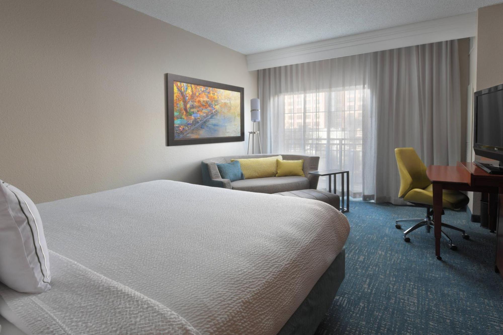Courtyard By Marriott San Antonio Riverwalk Exterior foto
