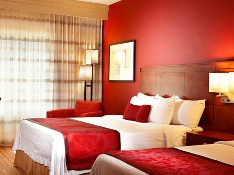Courtyard By Marriott San Antonio Riverwalk Exterior foto