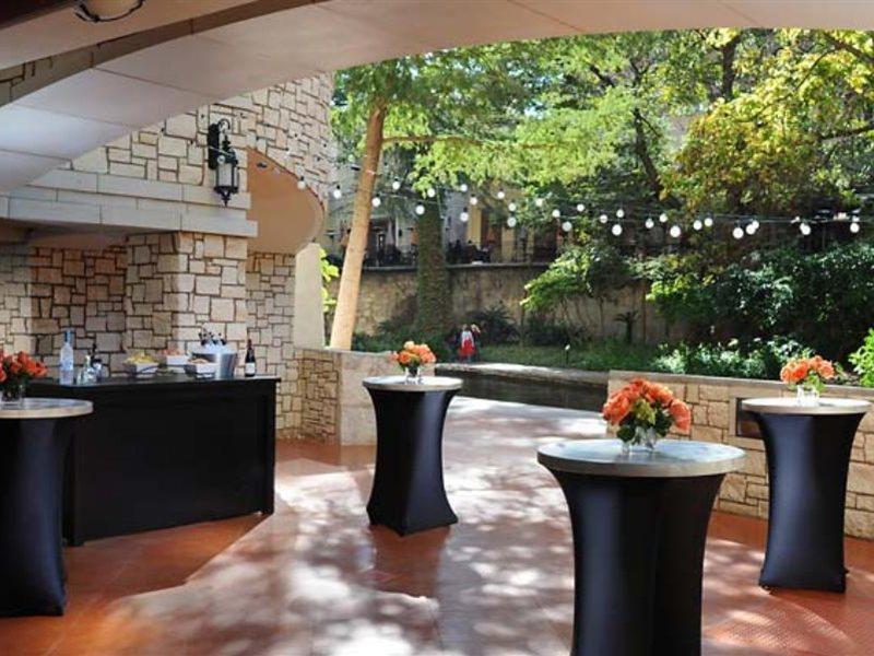 Courtyard By Marriott San Antonio Riverwalk Exterior foto