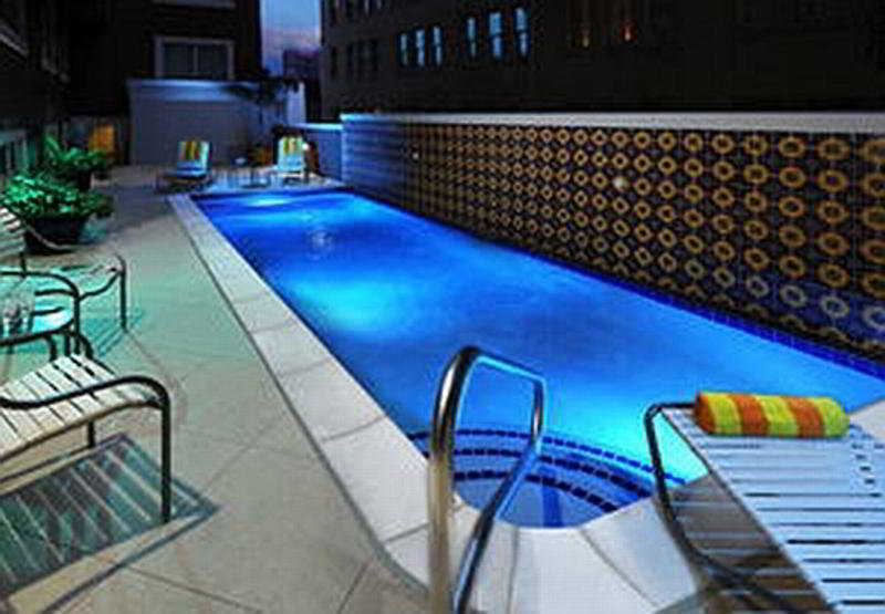 Courtyard By Marriott San Antonio Riverwalk Exterior foto