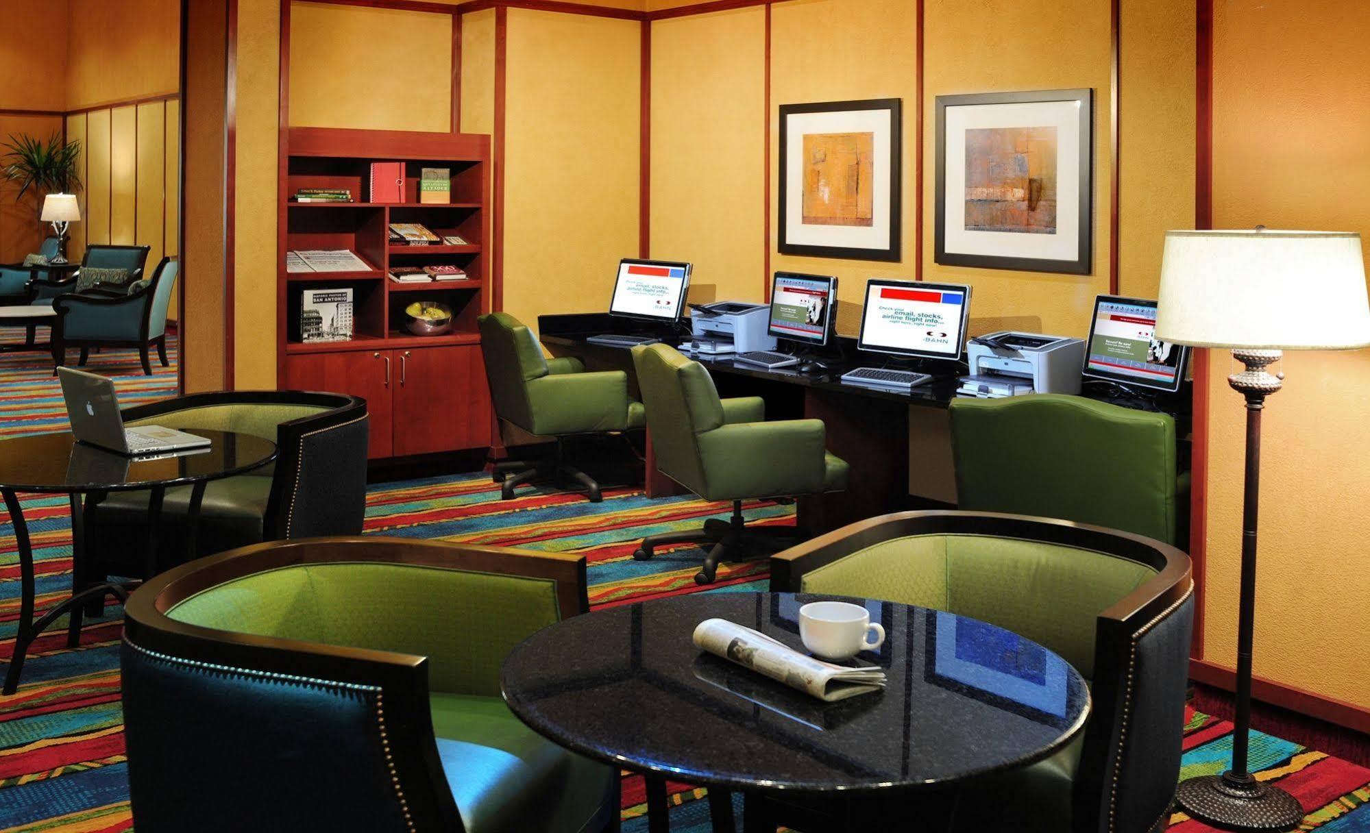 Courtyard By Marriott San Antonio Riverwalk Exterior foto